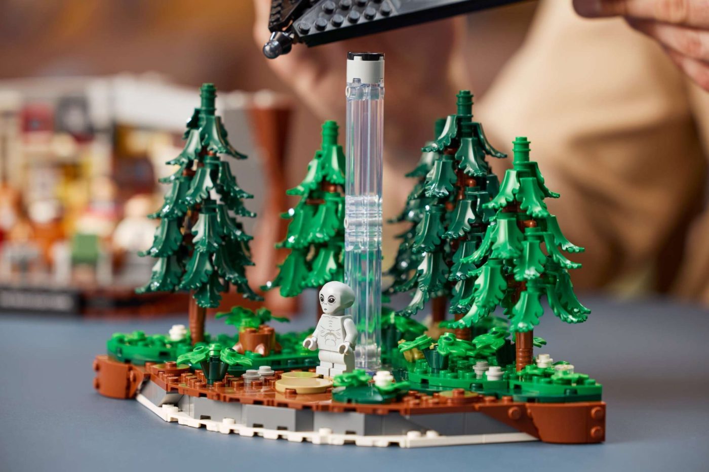 LEGO® Ideas 21369 The X-Files - a verdade está mesmo aí fora, agora em tijolos — e827 417a 8a30 f8dc2abdee60