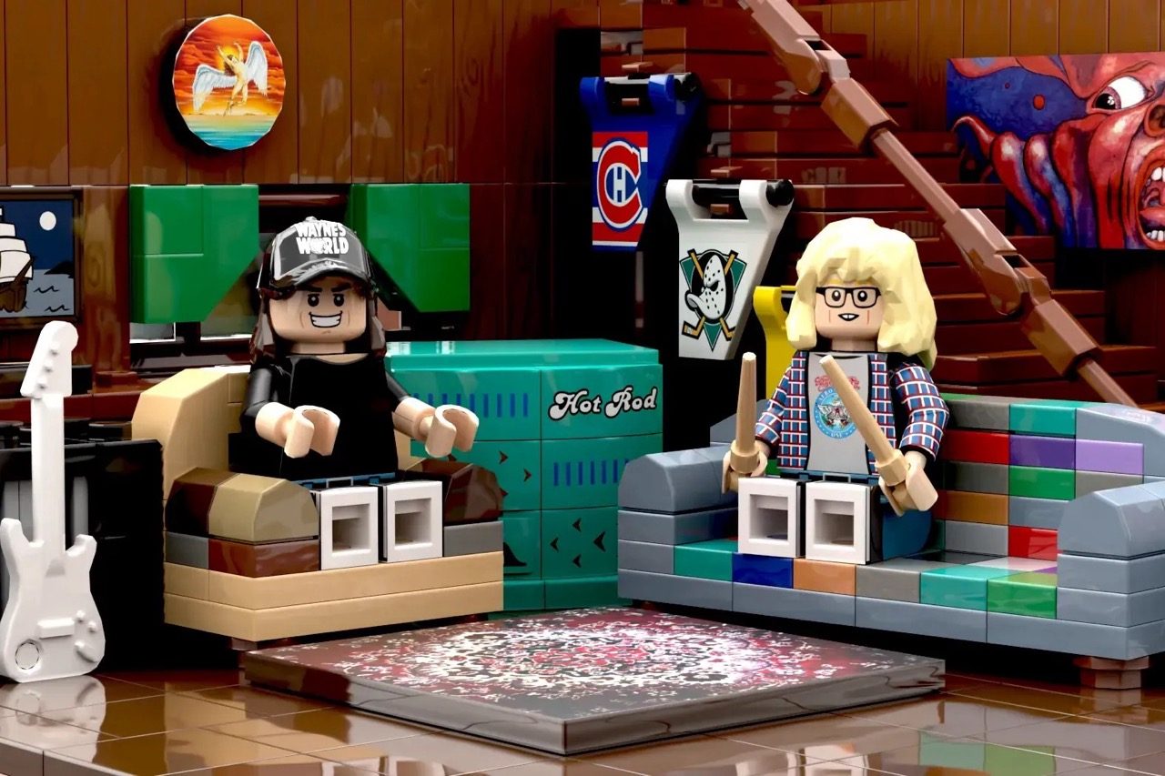 LEGO® Ideas Wayne's World Basement Studio Set Brings '90s Nostalgia to Life ,  a20c 44fc be66 e3c046eafa71