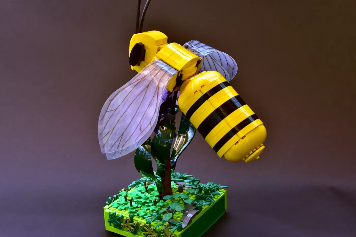 LEGO® Ideas Amazing Bee Project Buzzes with 3k Supporters — lego ideas amazing bee project buzzes with 81k supporters img …